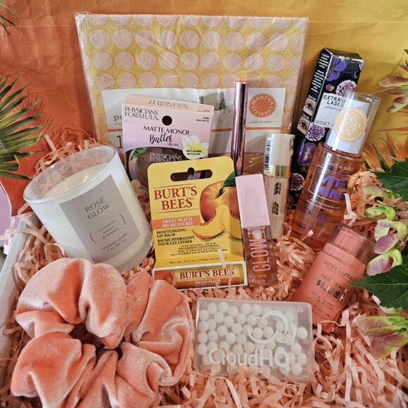 Peach Crush — A Soft-Glam Summer Love Story - Picture 1 of 7